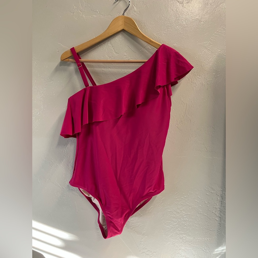 Kona Sol Women Ruffle One Shoulder High Coverage One-Piece Swimsuit Pink Size 14
